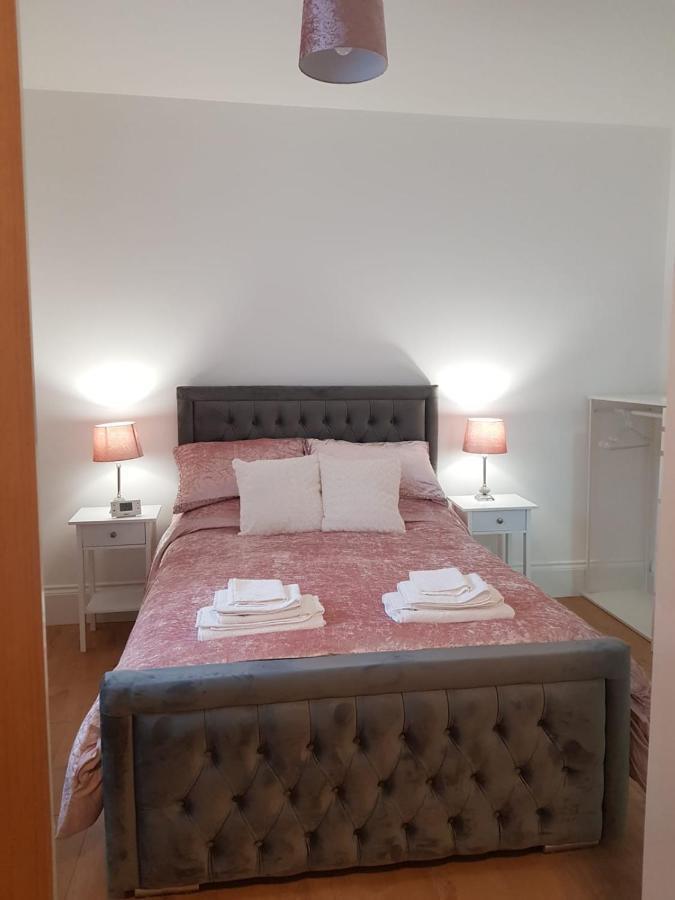 Annie'S House With Thermal Health Spa Moville Exteriör bild